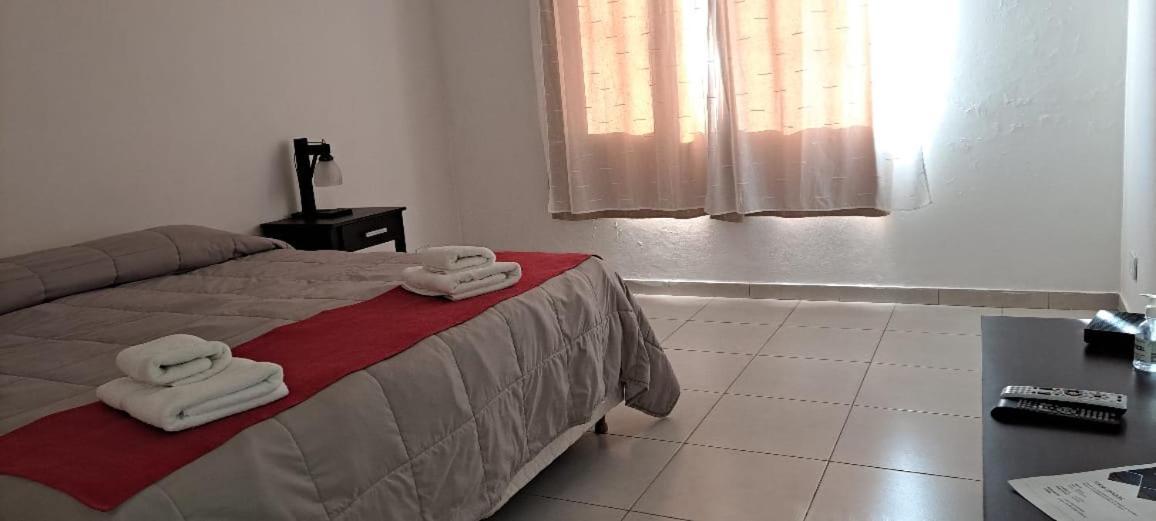 Newen Bed And Breakfast El Chalten Exterior foto